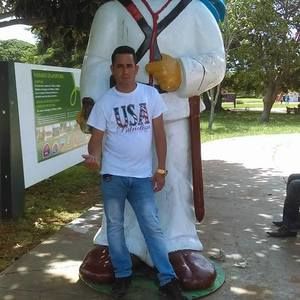 Meet your Posher, Aliocha